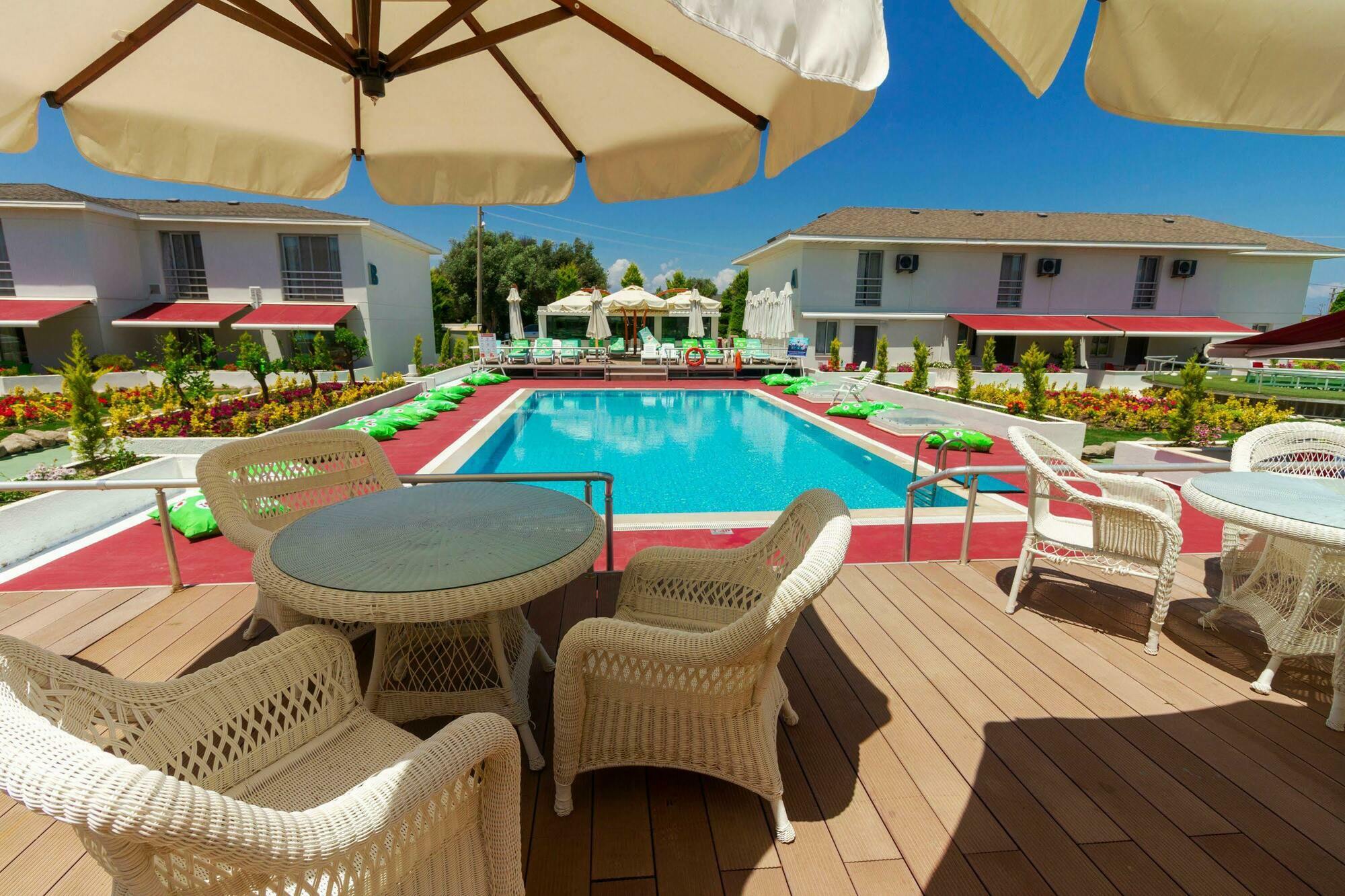 Vela Garden Resort Çeşme Exterior foto